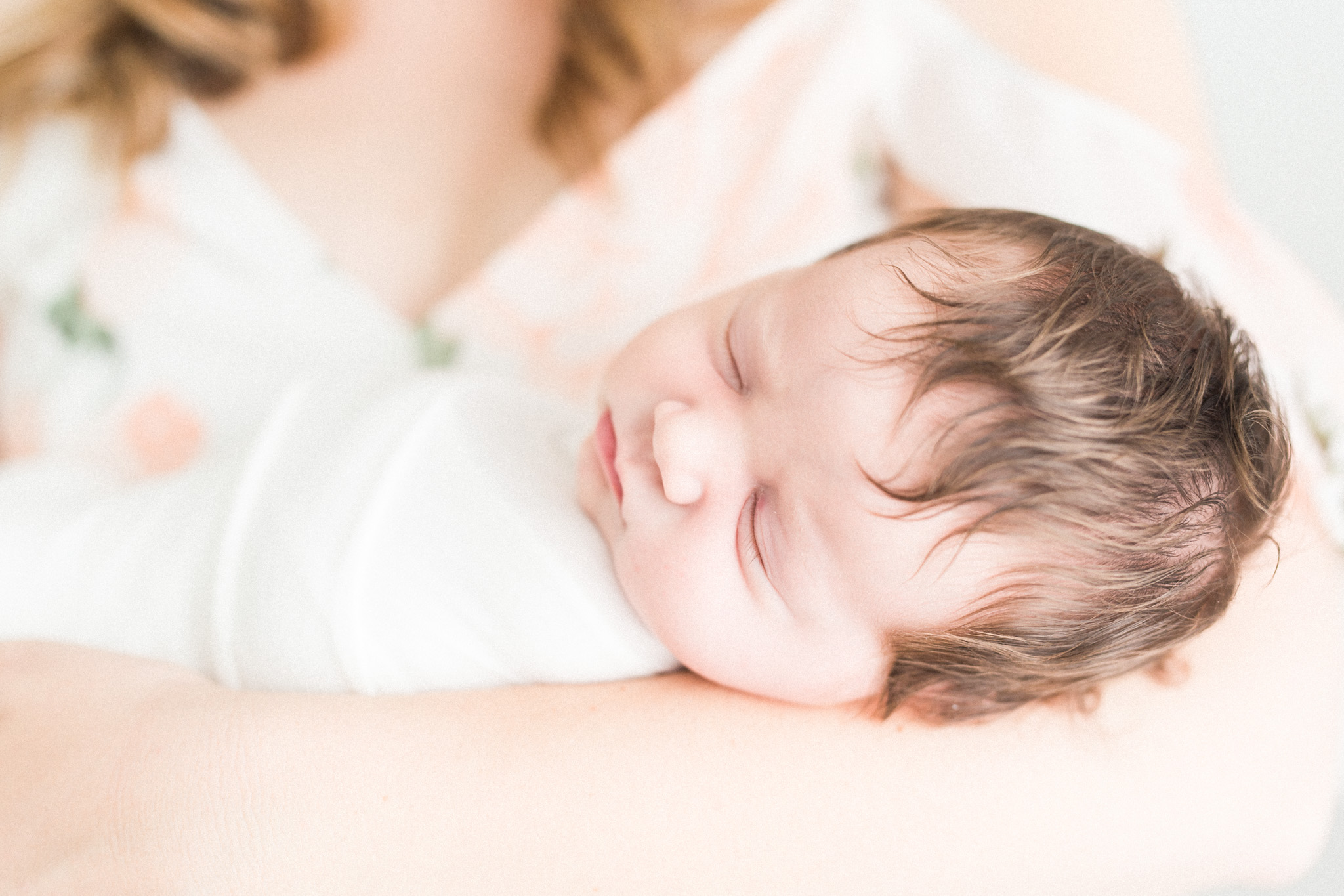 ERIN DAVISON PHOTOGRAPHY | Cleveland Newborn Photographer, North Canton Newborn Photography, Akron Maternity Photographer, North Canton Ohio Family Photography, Cleveland Family Photographers, Akron Newborn Photographer, Akron Family, all white studio photography, organic newborn photography, natural light, light and airy newborn photos