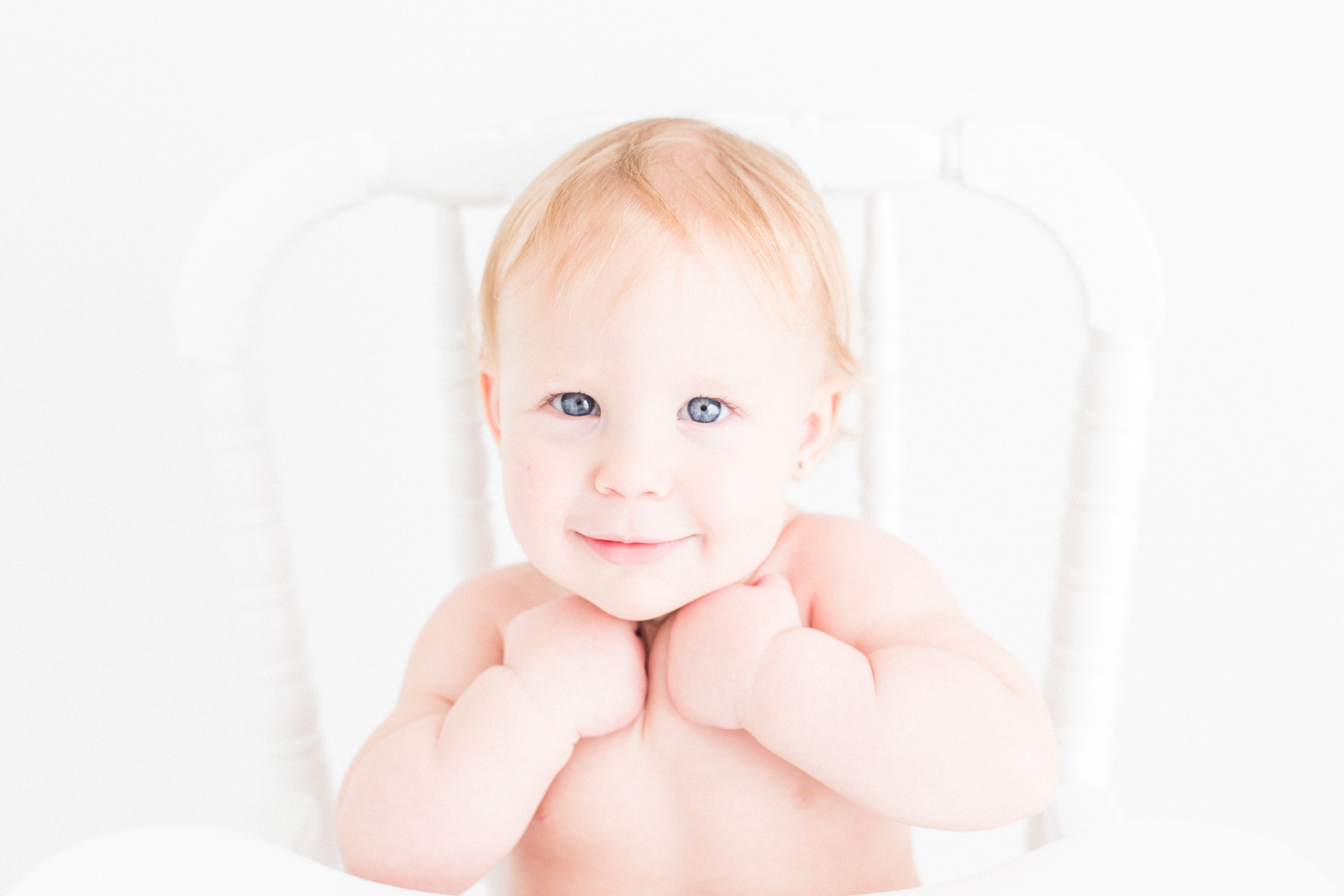 ERIN DAVISON PHOTOGRAPHY | Cleveland Newborn Photographer, Newborn Photography in Akron, Akron Baby Photography, North Canton Newborn Photography, Akron Maternity Photographer, North Canton Ohio Family Photography, Cleveland Family Photographers, Akron Newborn Photography, Akron Family, all white studio photography, organic baby photography, natural light, light and airy baby photos, first birthday pictures, cake smash, family photography