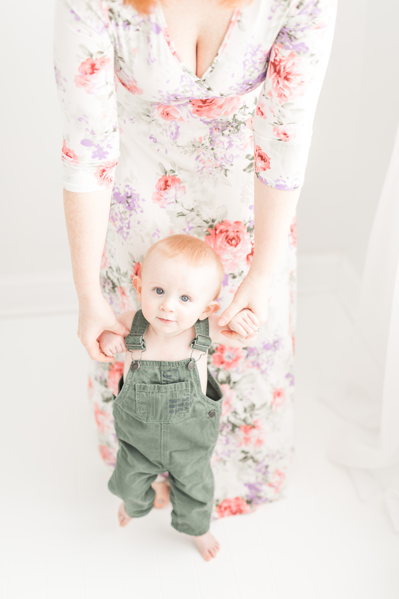 Erin Davison Photography | Cleveland Baby Photographer, Cleveland Newborn Photographer, Cleveland newborn photography, newborn photographers in cleveland, akron newborn photographer, newborn photography in akron, cleveland maternity photographers, cleveland family photographers, akron maternity photography, akron family photography, two year old photos, studio photography, sitter session, 6 month session, 6 month photos, baby milestone sessions