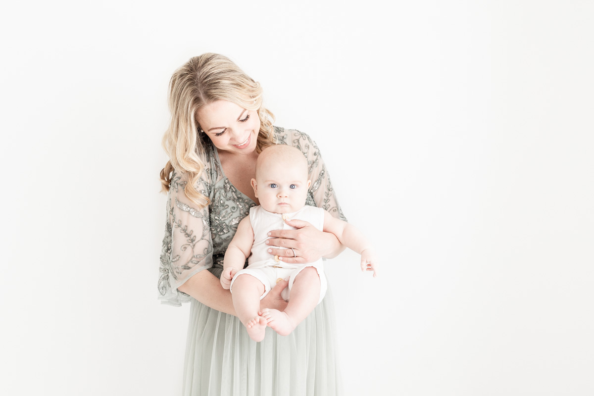 Erin Davison Photography | Cleveland Baby Photographer, motherhood photography, mom and baby photos, motherhood session, all white photography studio, studio baby photography, photography session with flowers, family photography, baby photography, Cleveland Ohio, Canton Ohio, Akron Ohio, Ohio newborn photographers, Ohio family photographers, Ohio baby photographers