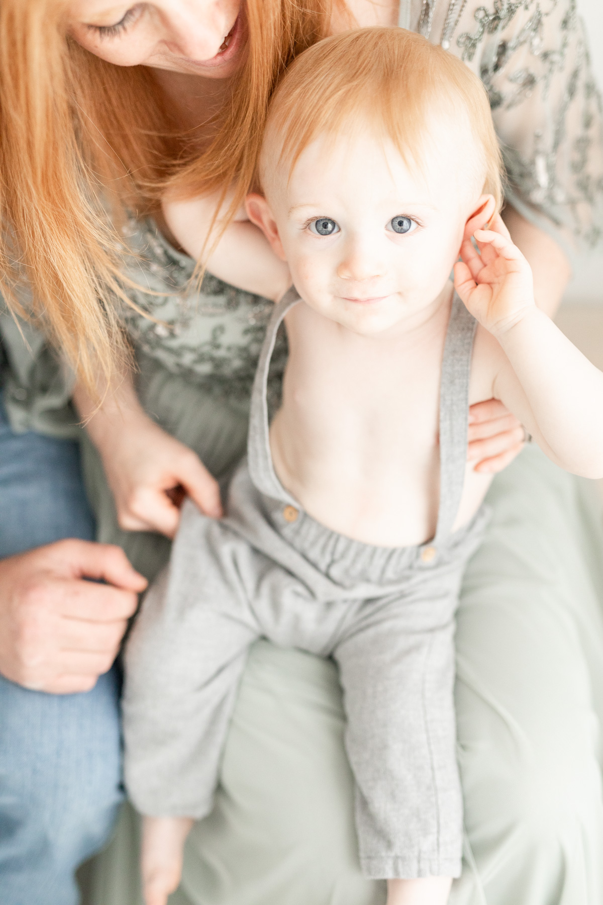 Erin Davison Photography | Hudson Ohio Family Photographer, Cleveland newborn photographer, akron newborn photographer, northeast ohio newborn photographer, Cleveland family photographer, akron family photographer, ohio family photographer, cleveland baby photography, akron baby photographer, motherhood photography session, studio photography, light and airy photography, organic white photography studio, first birthday photos