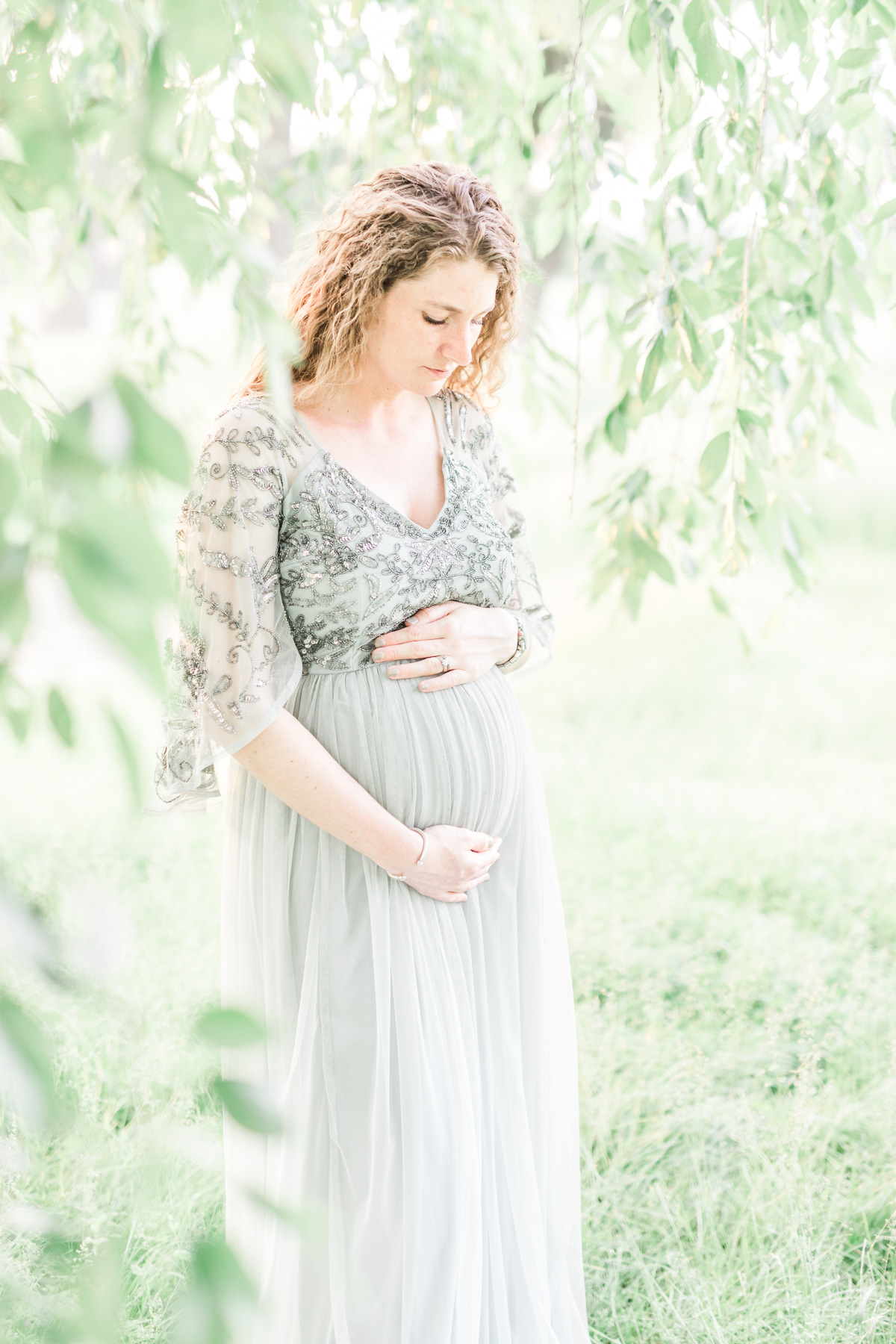 ERIN DAVISON PHOTOGRAPHY | Cleveland Maternity Photographer, Cleveland Newborn Photographers, Cleveland Newborn Photographer, Newborn Photography in Akron, Akron Baby Photography, North Canton Newborn Photography, Hartville Ohio Photographer, Akron Maternity Photographer, North Canton Ohio Family Photography, Cleveland Family Photographers, Akron Newborn Photography, Akron Family, all white studio photography, organic baby photography, natural light, light and airy baby photos, family photography, film maternity