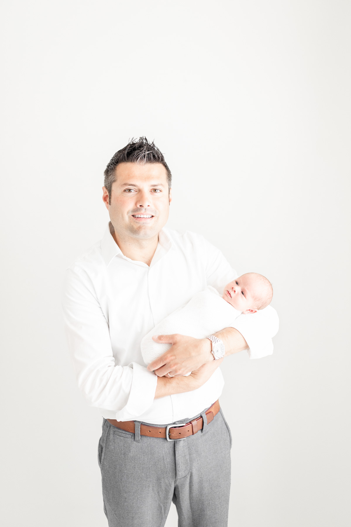 Erin Davison Photography | Massillon Newborn Photographer, Cleveland Newborn Photographers,, Akron Family Photographers, Canton Ohio Family Photographers, studio newborn photography, natural newborn photos, all white photography studio, Cleveland family