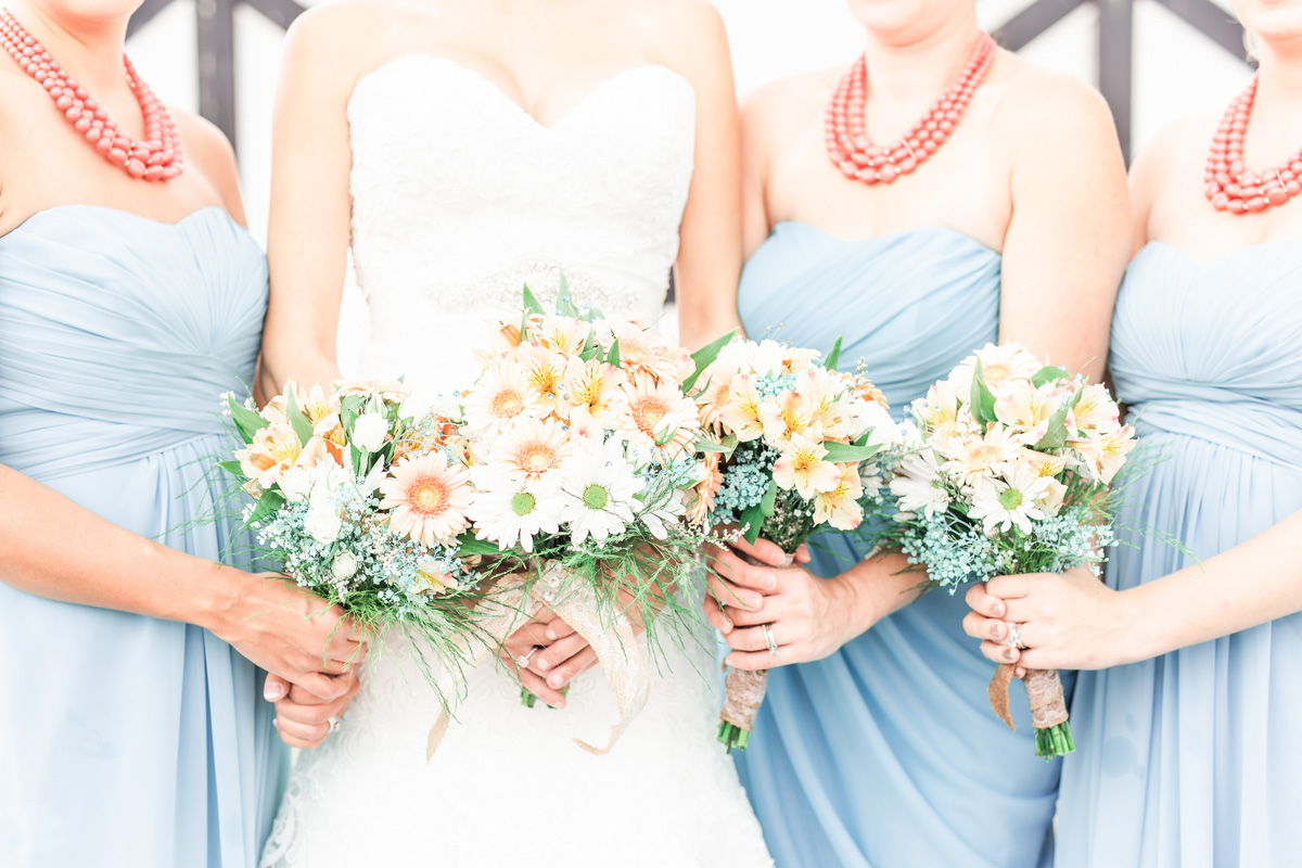 Erin Davison Photography | Akron Wedding Photographers, Cleveland Wedding Photography, Canton Ohio Wedding Photographer, Rivercrest Farm, Gervasi Vineyard, Stan Hywet, Hines Hill, The Madison Venue, Lake Erie Building