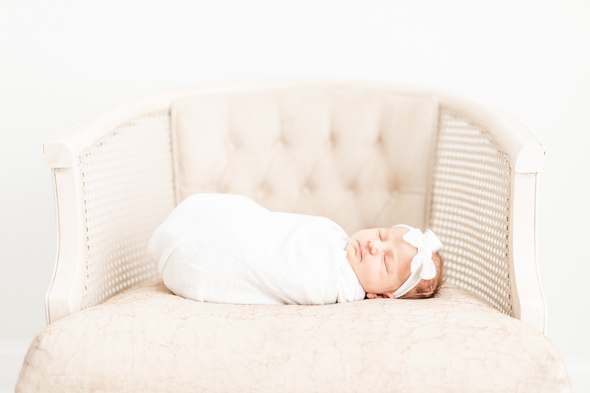 Erin Davison Photography | Newborn Photography in Cleveland, Cleveland Photographer, Akron Photographer, family photography, maternity photography, newborn photography, film photography, fine art newborn, lifestyle newborn