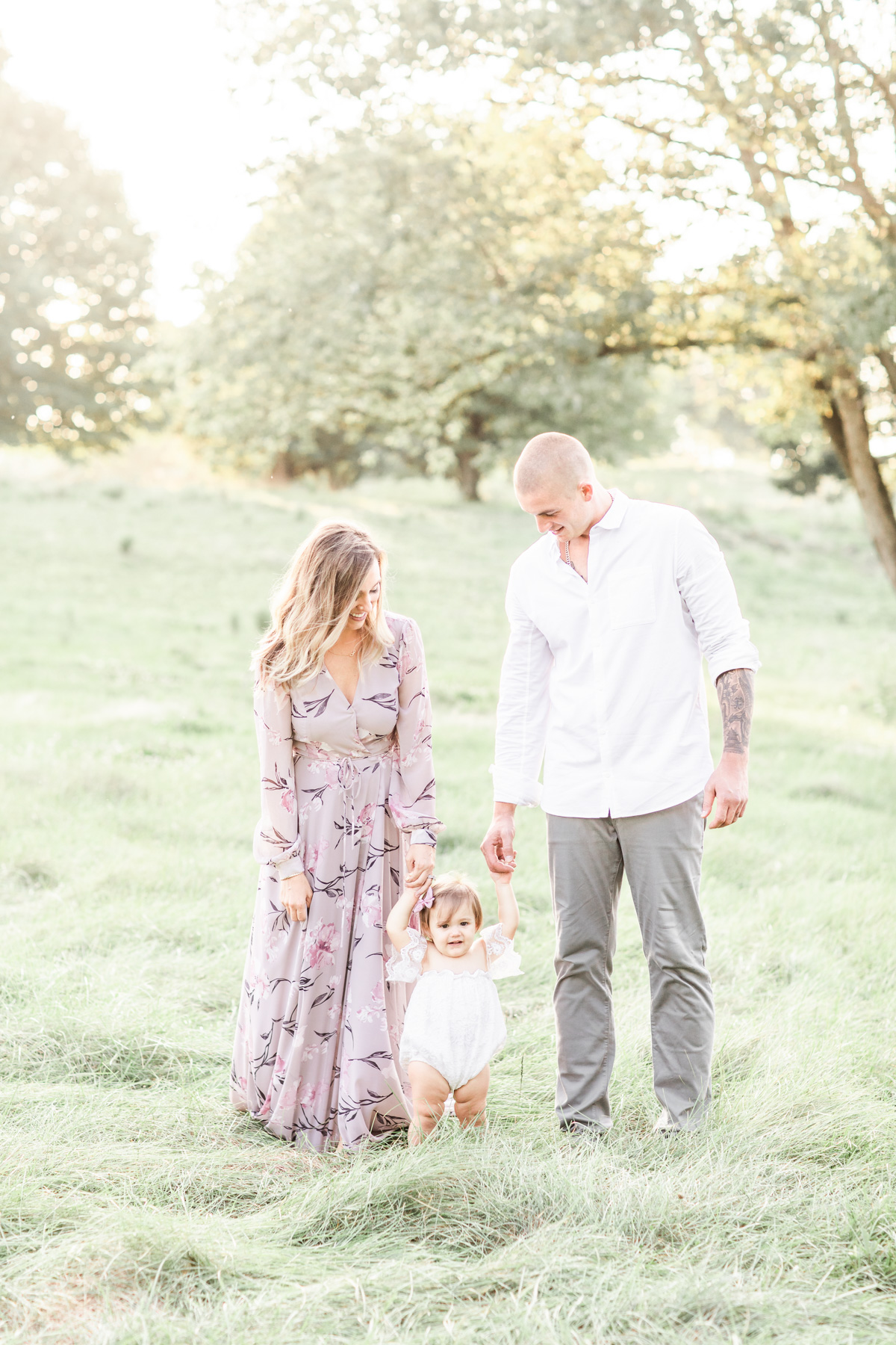 Erin Davison Photography | Canton Ohio's Best Family Photographer, Cleveland Photographer, Akron Photographer, family photography, maternity photography, newborn photography, beach photography, Canton Ohio Photographers, light and airy, fine art photography, film photography, field session