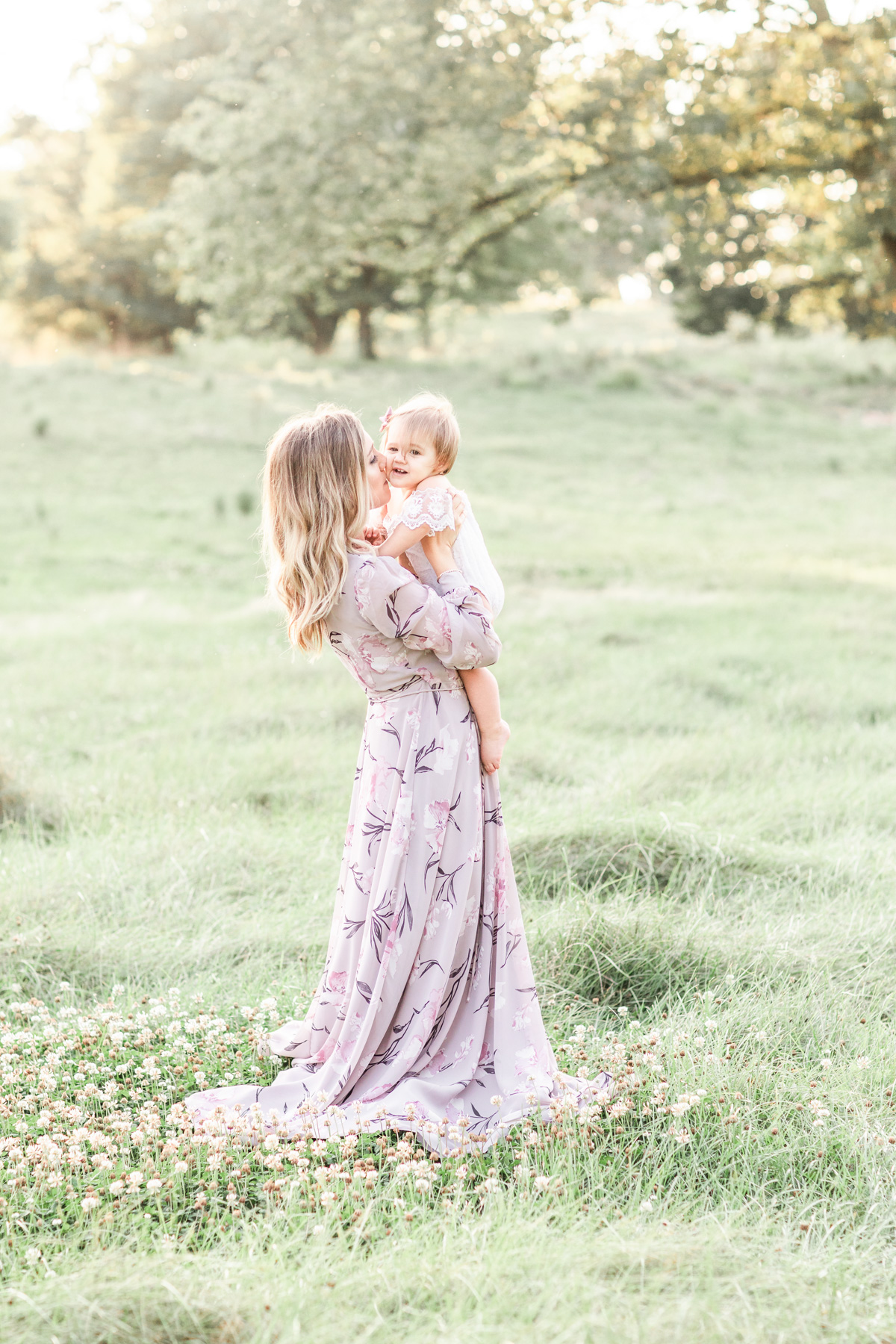 Erin Davison Photography | Canton Ohio's Best Family Photographer, Cleveland Photographer, Akron Photographer, family photography, maternity photography, newborn photography, beach photography, Canton Ohio Photographers, light and airy, fine art photography, film photography, field session