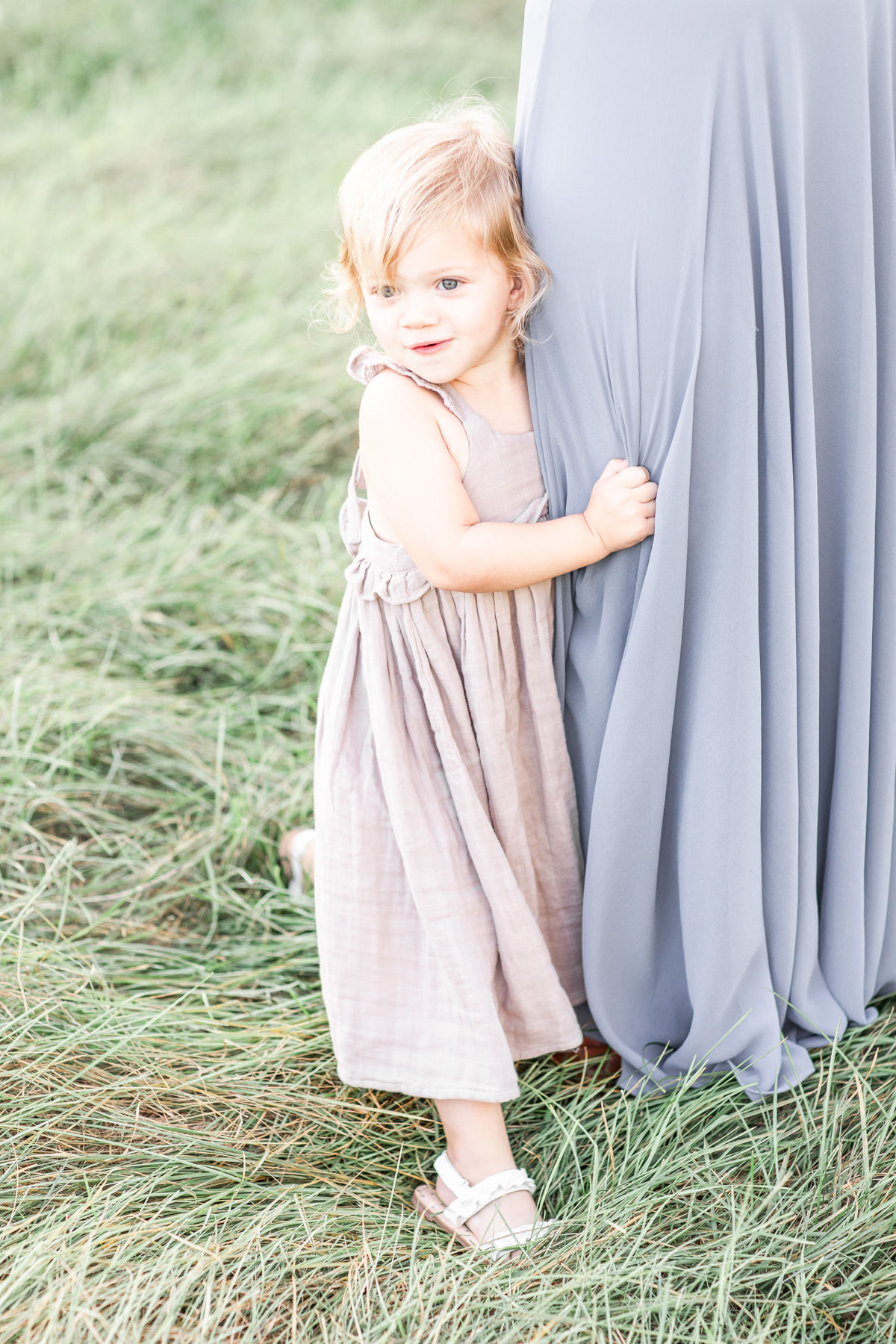 Erin Davison Photography | Cleveland Family Photographers, Canton Ohio Photographer,, Akron Photographer, family photography, maternity photography, newborn photography, beach photography, Canton Ohio Photographers, light and airy, fine art photography, film photography, field session