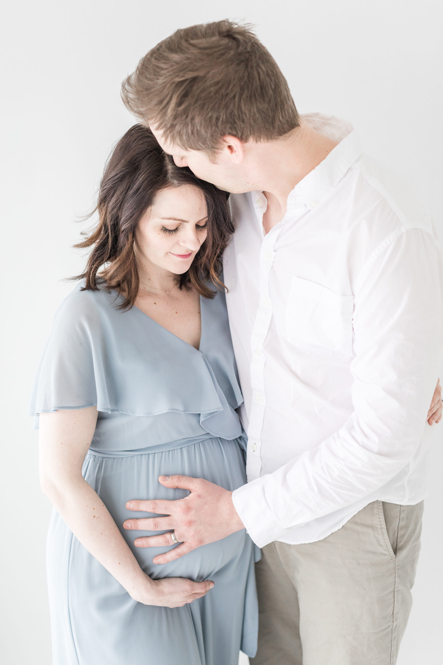 Erin Davison Photography | Beachwood Ohio Maternity Photographer, Cleveland Newborn Photographers, Cleveland family photographer, Akron Newborn Photography, Cleveland Browns photographer, Cleveland Cavaliers photographer, Cleveland Indians photographer, best Cleveland baby photographer, best Cleveland family photographers, all white photography studio, studio maternity, twin maternity session