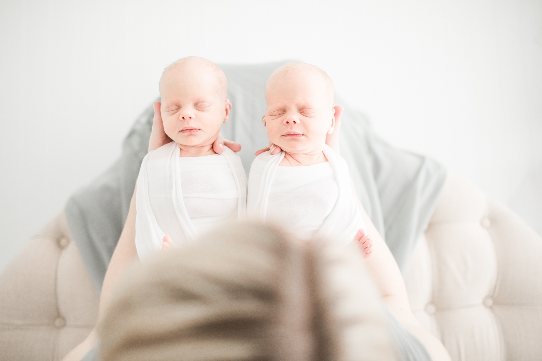 Erin Davison Photography | Best Akron Newborn Photographer, twin newborn photography, Best Cleveland Newborn and Maternity Photographers, Cleveland family photographer, Akron Newborn Photography, Cleveland Browns photographer, Cleveland Cavaliers photographer, Cleveland Indians photographer, best Cleveland baby photographer, best Cleveland family photographers, all white photography studio, natural newborn