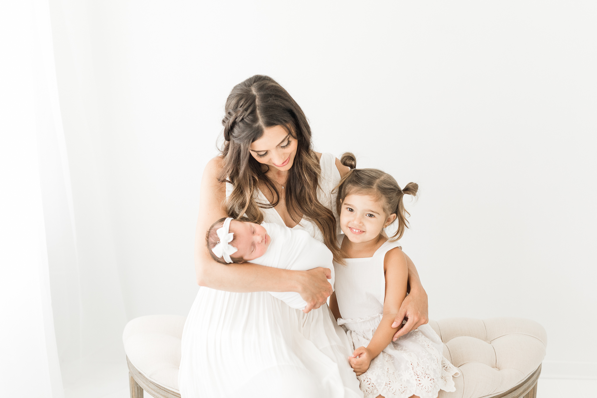 Erin Davison Photography | Lakewood Ohio Newborn Photography, Hudson Ohio Family Photography, Family Photography in Canton Ohio, Cleveland Newborn Photographer, Akron Family Photographers, Canton Ohio Family Photographers, Cleveland maternity Photographer, studio newborn session, fine art newborn photos
