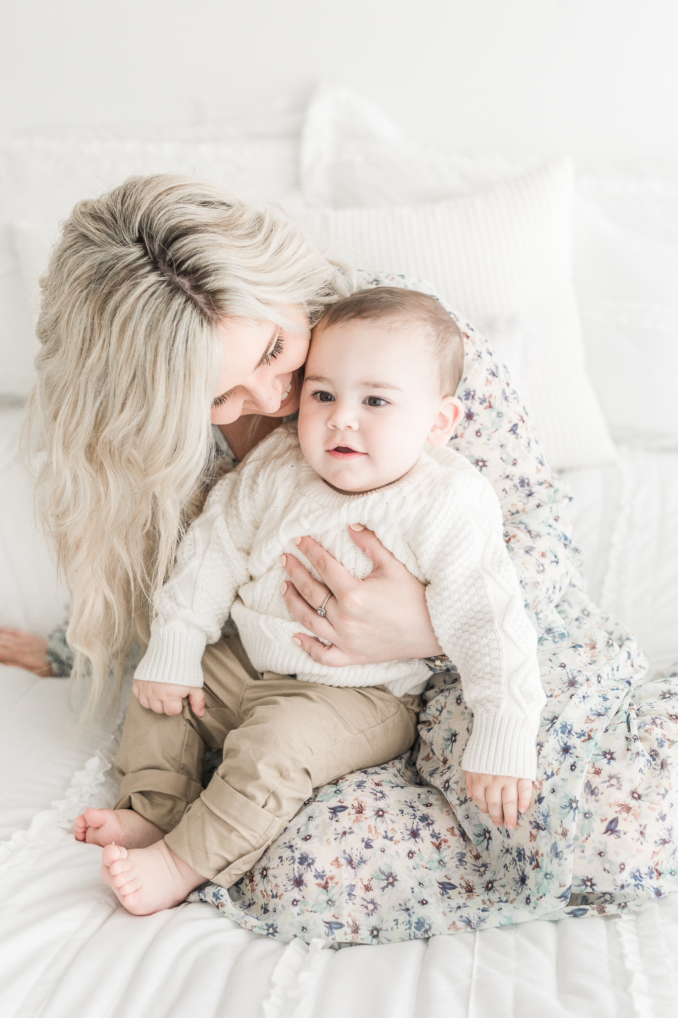 Erin Davison Photography | Green Ohio Family Photographer, Hudson Ohio Family Photography, Family Photography in Canton Ohio, Cleveland Newborn Photographer, Lakewood Ohio Family Photographer, Canton Ohio Family Photographers, Cleveland maternity Photographer, studio family session, fine art family photos