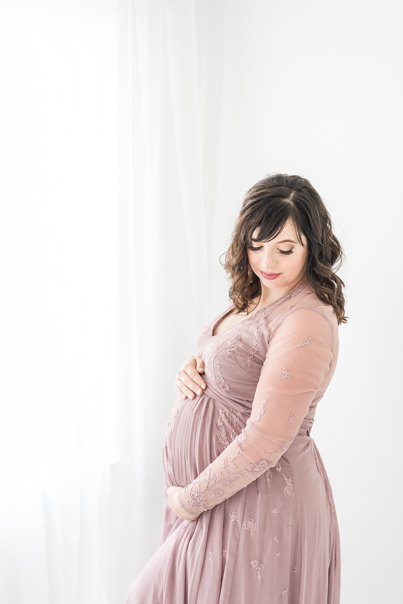 Erin Davison Photography | Maternity Photography Hudson Ohio, Bay Village Ohio Maternity Photography, Maternity Photography in Canton Ohio, Cleveland Newborn Photographer, Akron Family Photographers, Canton Ohio Family Photographers, Cleveland maternity Photographer, studio maternity session, fine art maternity photos