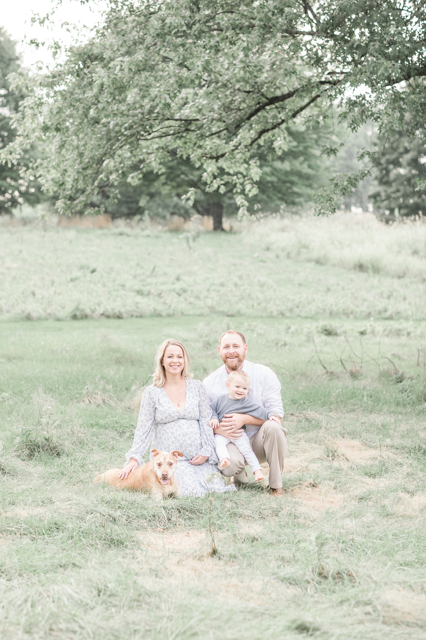 Erin Davison Photography | Chagrin Falls Maternity Photographer, Cleveland Newborn Photographers, Cleveland family photographer, Akron Newborn Photography, Cleveland Browns photographer, Cleveland Cavaliers photographer, Cleveland Indians photographer, best Cleveland baby photographer, best Cleveland family photographers, all white photography studio, studio maternity