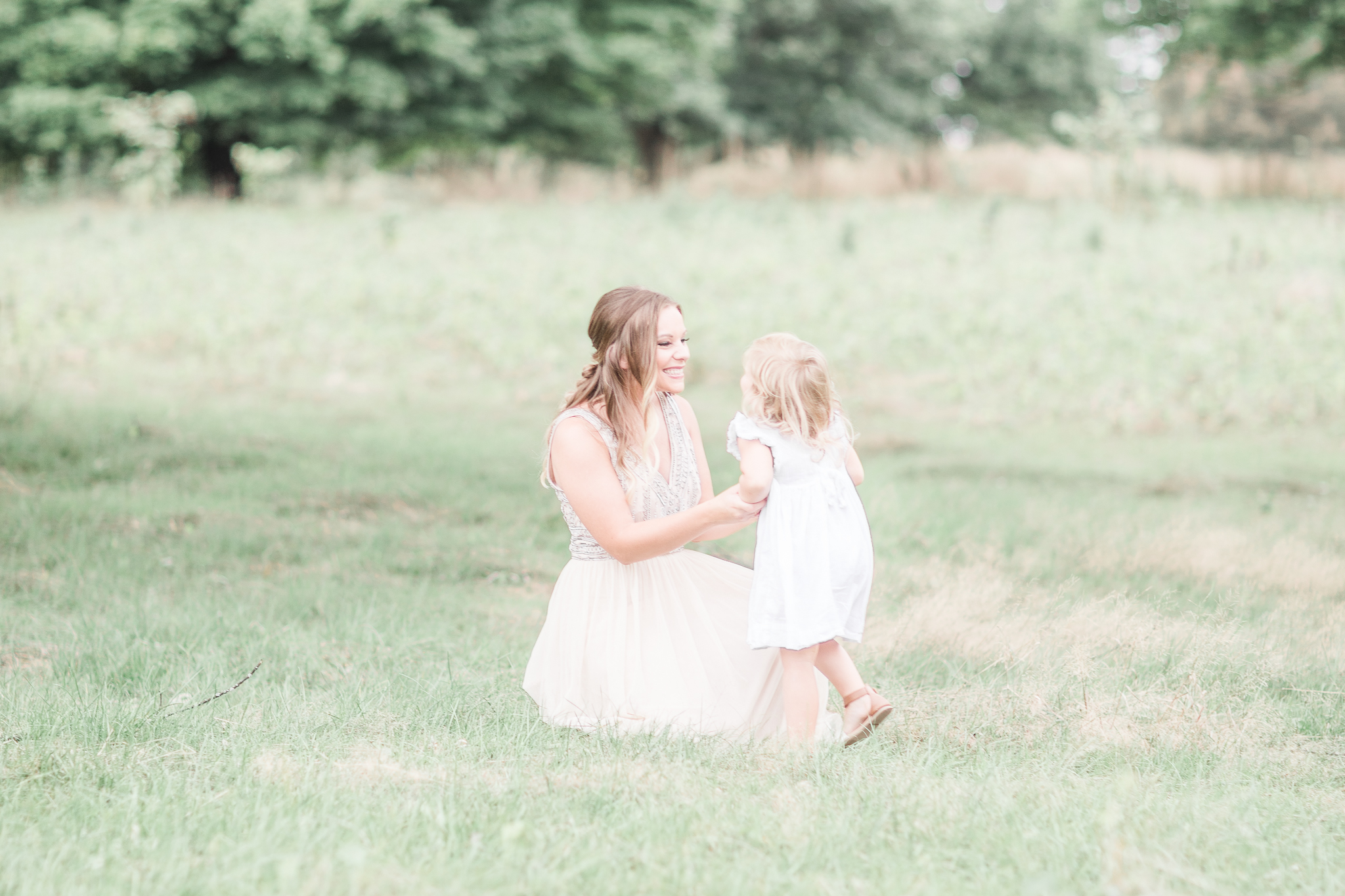 Family Photography Akron | Best Cleveland Maternity Photographers | Lakewood Ohio Newborn Photography | Medina Ohio Newborn Photographer | Newborn Photographer Canton Ohio | Cuyahoga Falls Newborn Photographer | Akron Maternity Photographers | Newborn Photography in Akron | Hudson Ohio Family Photography