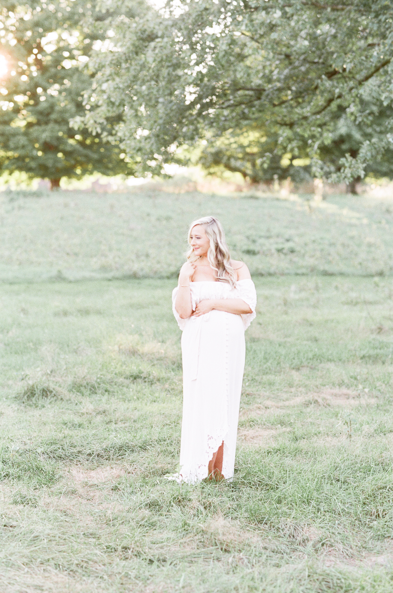 Erin Davison Photography | Shaker Heights Maternity Photographer, Cleveland Newborn Photographers, Cleveland family photographer, Film Maternity Session, Film Photographer in Ohio, Akron Newborn Photography, Cleveland Browns photographer, Cleveland Cavaliers photographer, Cleveland Indians photographer, best Cleveland baby photographer, best Cleveland family photographers