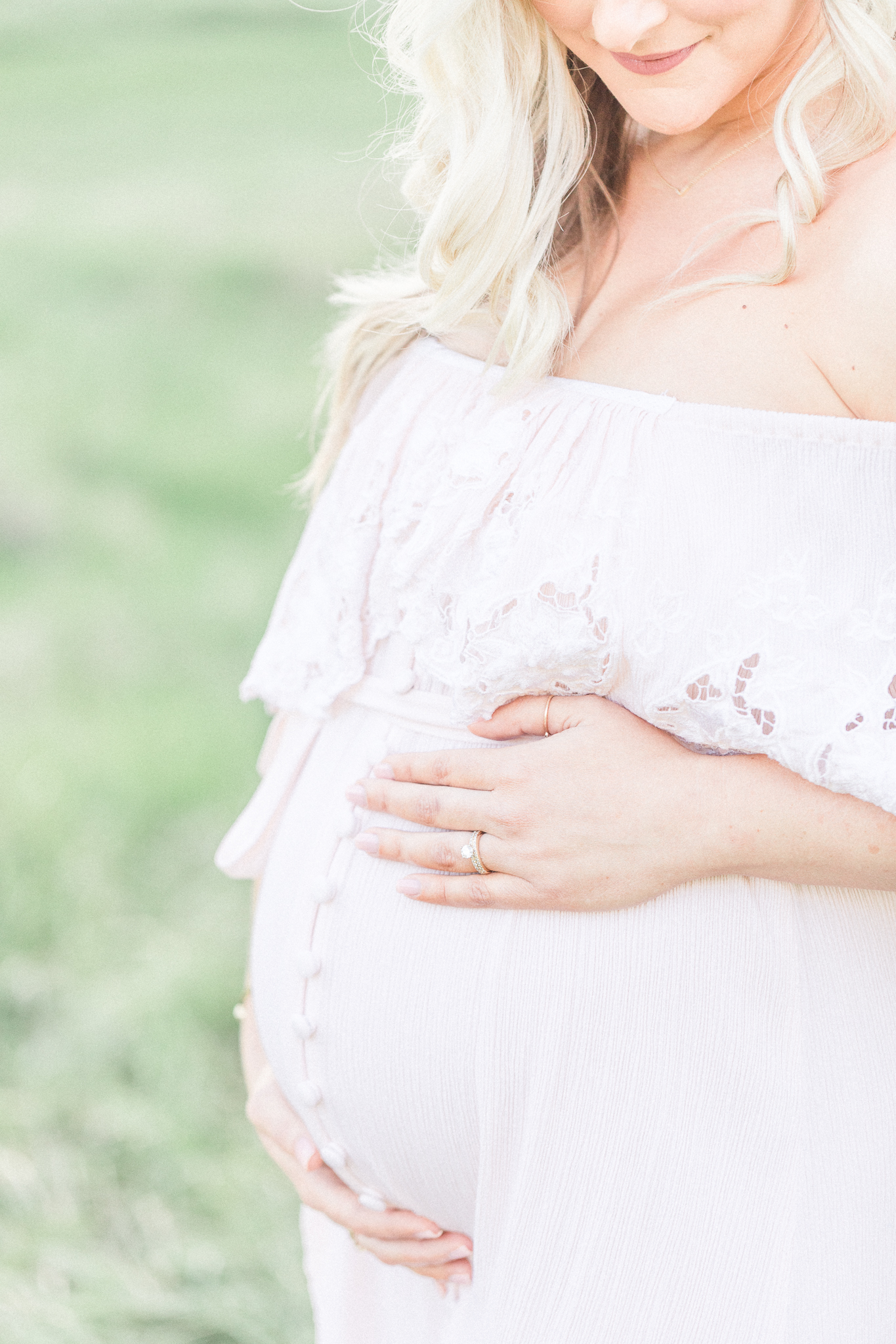Erin Davison Photography | Shaker Heights Maternity Photographer, Cleveland Newborn Photographers, Cleveland family photographer, Film Maternity Session, Film Photographer in Ohio, Akron Newborn Photography, Cleveland Browns photographer, Cleveland Cavaliers photographer, Cleveland Indians photographer, best Cleveland baby photographer, best Cleveland family photographers