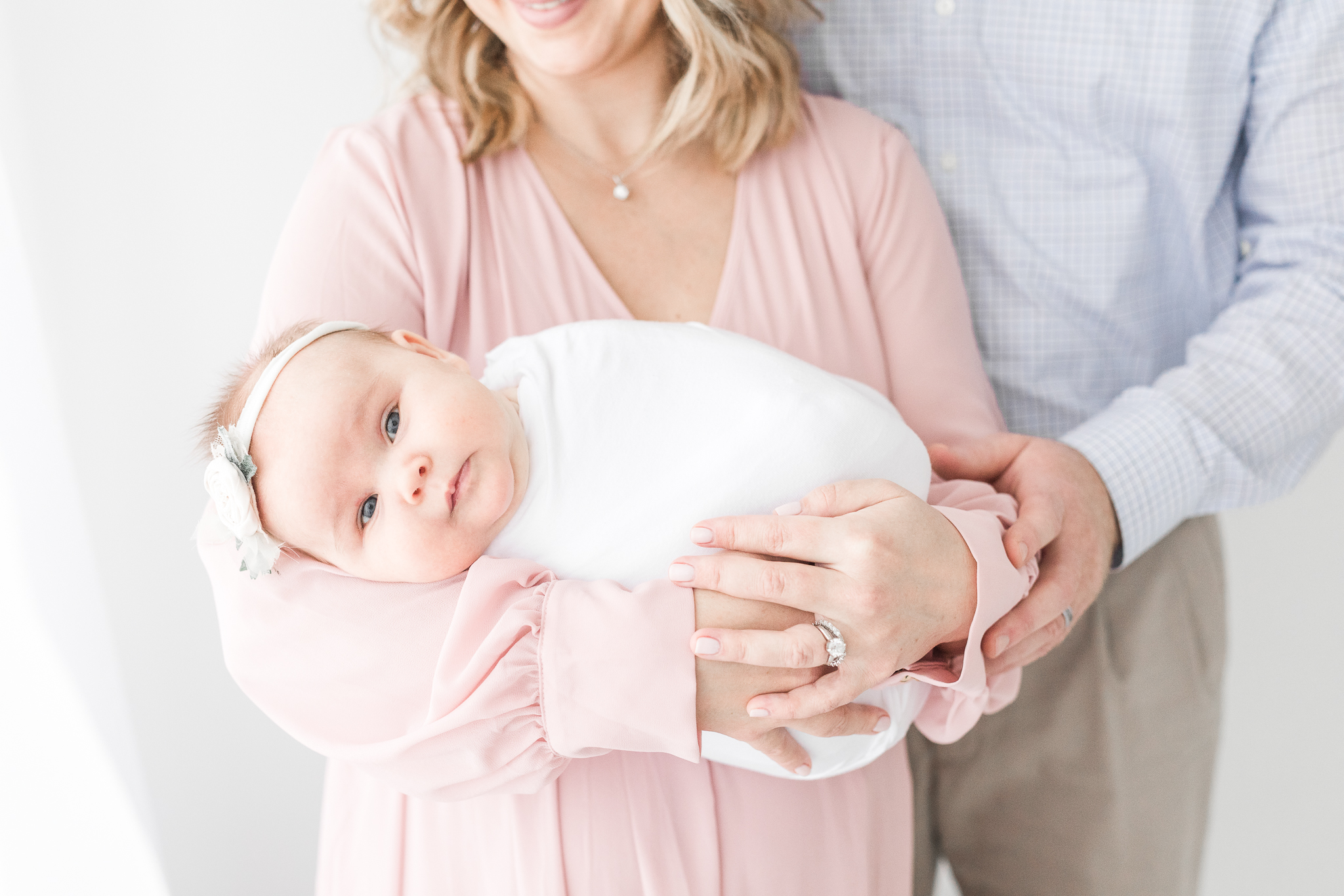 Erin Davison Photography | Newborn Photographers near Cleveland, Hudson Ohio Family Photography, Family Photography in Canton Ohio, Cleveland Newborn Photographer, Akron Family Photographers, Canton Ohio Family Photographers, Cleveland maternity Photographer, studio newborn session, fine art newborn photos, film newborn photography