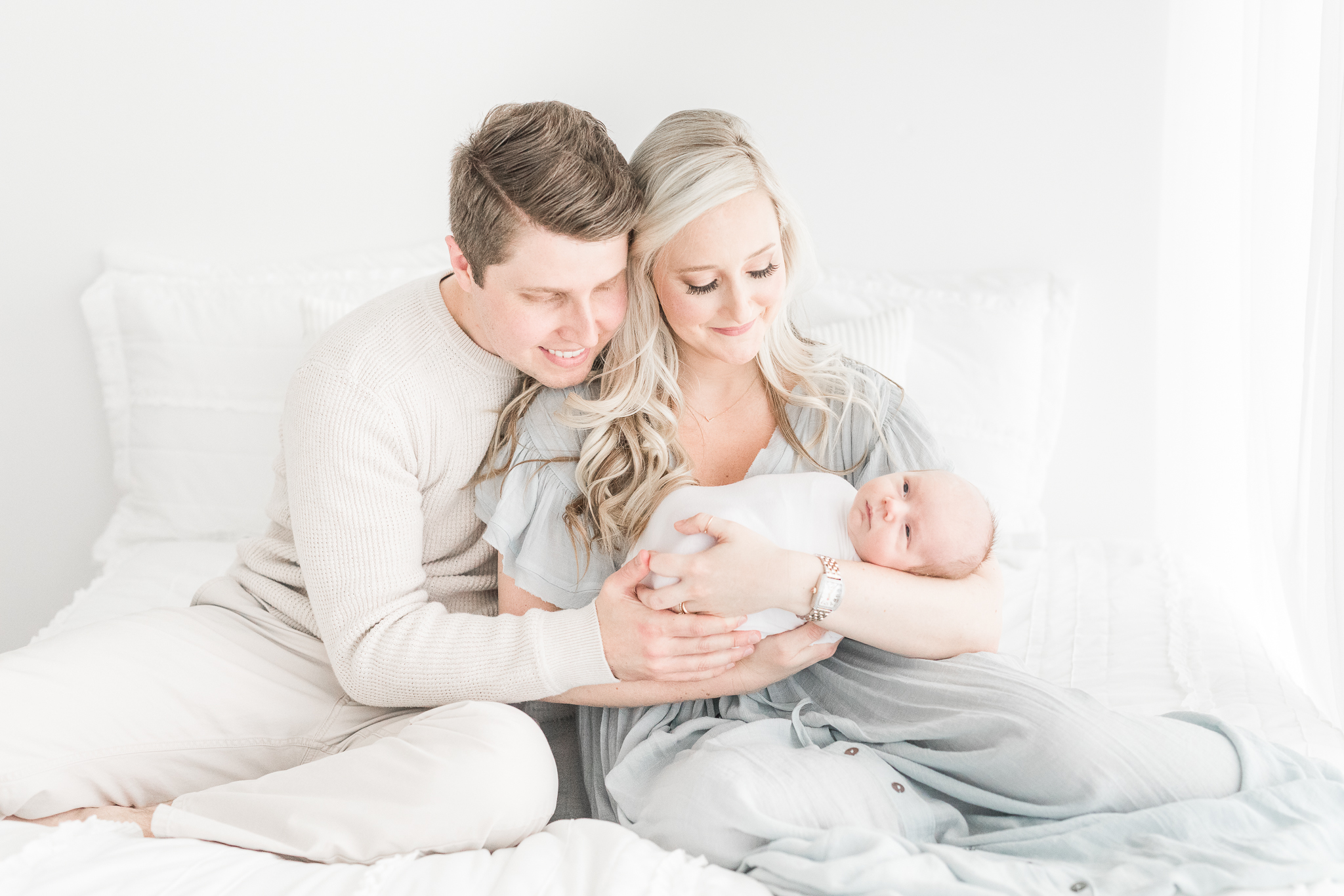 Erin Davison Photography | Newborn Photographers near Cleveland, Pepper Pike Newborn Photographer, Family Photography in Hudson Ohio, Cleveland Newborn Photographer, Akron Family Photographers, Canton Ohio Family Photographers, Brecksville Newborn Photographer, studio newborn session, fine art newborn photos, film newborn photography