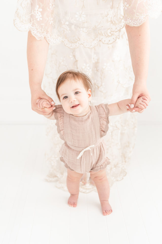 Erin Davison Photography | Chagrin Falls Baby Photographer, Pepper Pike Newborn Photographer, Newborn Photography in Cleveland Ohio, Cleveland Newborn Photographer, Akron Family Photographers, Canton Ohio Newborn Photographers, Akron Newborn Photographer, Cuyahoga Falls Ohio, studio newborn session, fine art newborn photos, film newborn photography