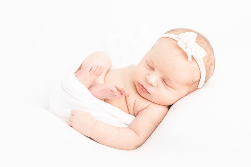 Erin Davison Photography | Chagrin Falls newborn Photography, Pepper Pike Newborn Photographer, Stefanski family, Newborn Photography in Cleveland Ohio, Cleveland Newborn Photographer, Akron Family Photographers, Canton Ohio Newborn Photographers, Akron Newborn Photographer, Cuyahoga Falls Ohio, Chagrin Falls, studio newborn session, fine art newborn photos, film newborn photography