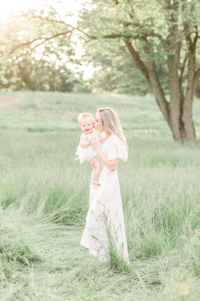 Erin Davison Photography | Brunswick Ohio Family Photographer, Pepper Pike Newborn Photographer, Newborn Photography in Cleveland Ohio, Cleveland Newborn Photographer, Akron Family Photographers, Canton Ohio Newborn Photographers, Akron Newborn Photographer, Cuyahoga Falls Ohio, Chagrin Falls, studio newborn session, fine art newborn photos, film newborn photography