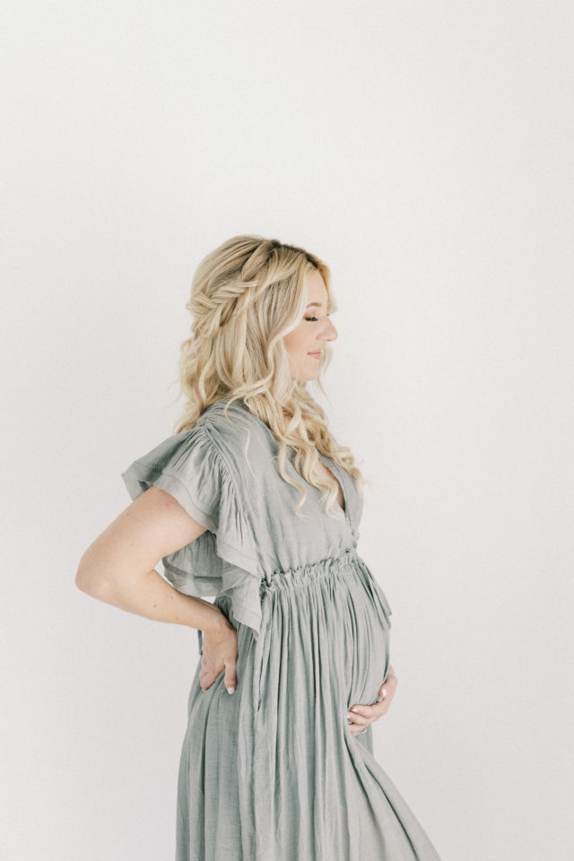 Erin Davison Photography | Hudson Ohio Maternity Photography, Pepper Pike Newborn Photographer, Chagrin Falls Newborn Photography, Cleveland Newborn Photographer, Akron Family Photographers, Canton Ohio Newborn Photographers, Akron Newborn Photographer, Cuyahoga Falls Ohio, studio maternity session, fine art maternity photos, film maternity photography