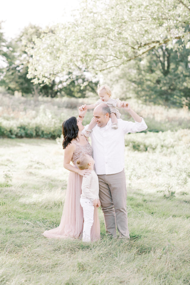 Erin Davison Photography | Hartville Ohio Family Photographer, Pepper Pike Newborn Photographer, Chagrin Falls Baby Photography, Cleveland Newborn Photographer, Akron Family Photographers, Canton Ohio Newborn Photographers, Akron Newborn Photographer, Cuyahoga Falls Ohio, field family session, fine art familyphotos, film family photography