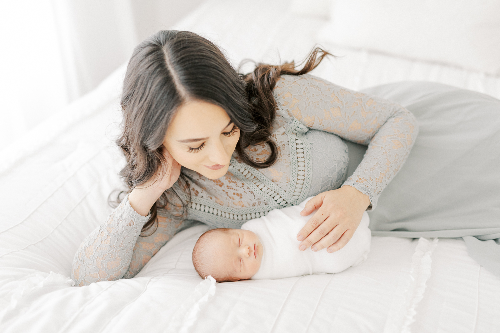 Erin Davison Photography | Strongsville Newborn Photographer, Pepper Pike Newborn Photographer, Newborn Photography in Cleveland Ohio, Cleveland Newborn Photographer, Akron Family Photographers, Canton Ohio Newborn Photographers, Akron Newborn Photographer, Cuyahoga Falls Ohio, Chagrin Falls, studio newborn session, fine art newborn photos, film newborn photography