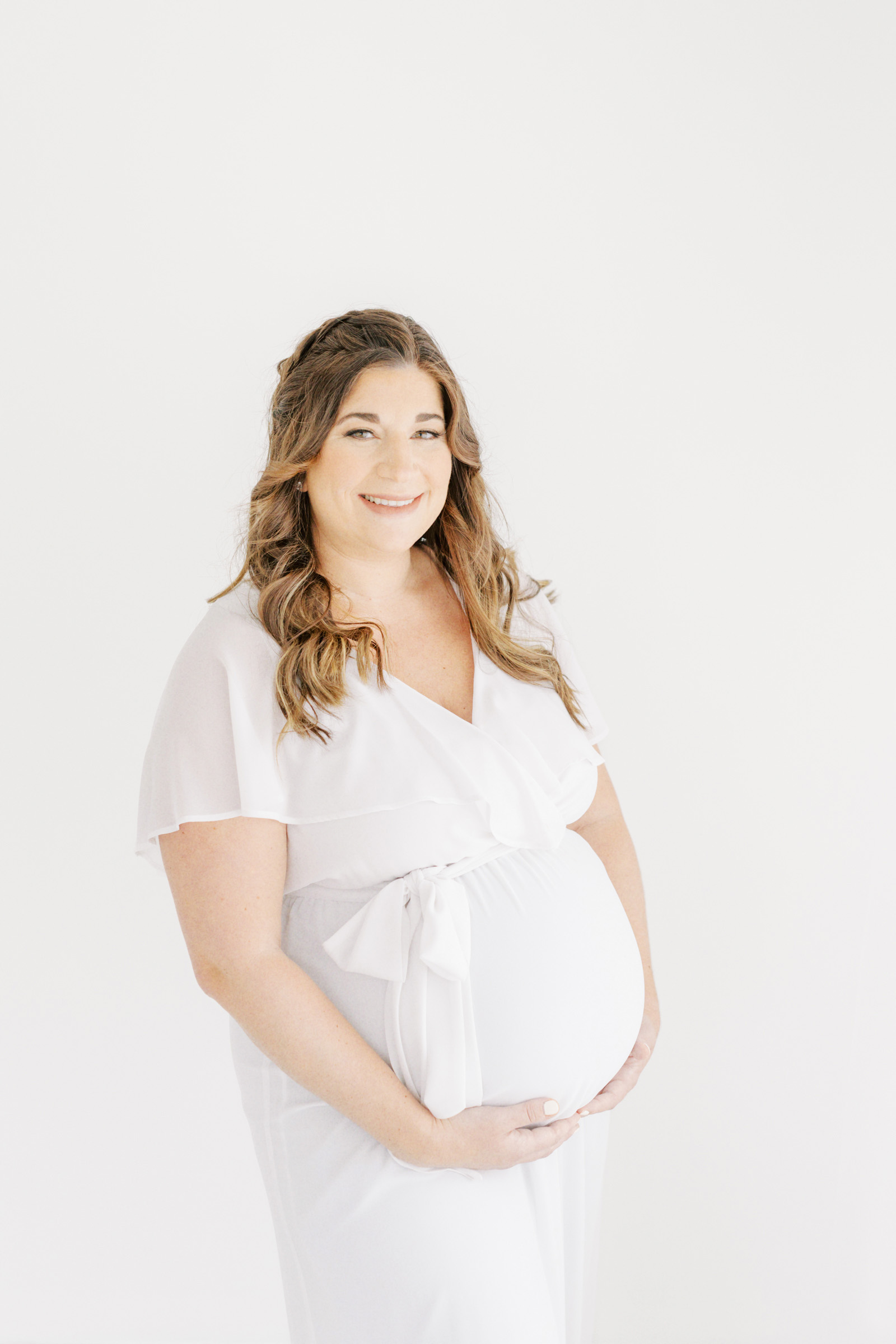 Erin Davison Photography | Cleveland Pregnancy, Pepper Pike Newborn Photographer, Chagrin Falls Newborn Photography, Cleveland Newborn Photographer, Akron Family Photographers, Canton Ohio Newborn Photographers, Akron Newborn Photographer, Cuyahoga Falls Ohio, studio maternity session, fine art maternity photos, film maternity photography