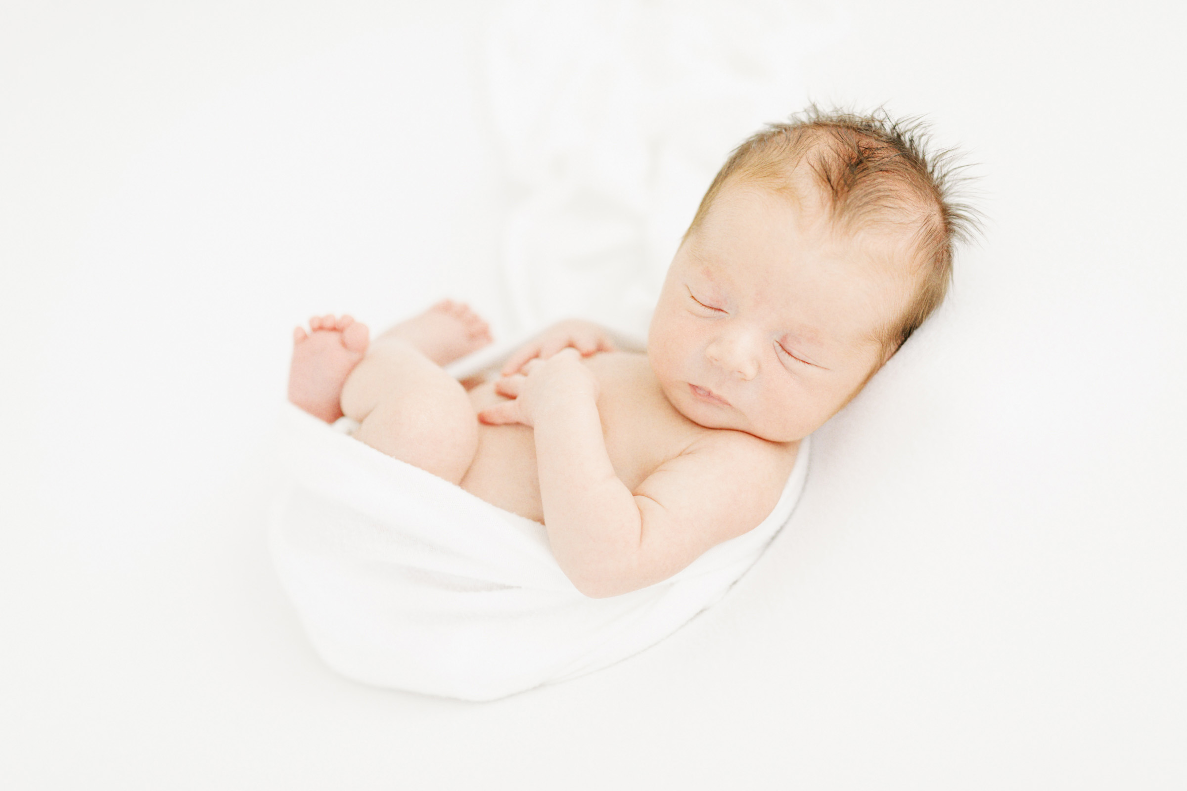Erin Davison Photography | Westlake Newborn Photography, Pepper Pike Newborn Photographer, Hudson Ohio Newborn Photographer, Cleveland Newborn Photographer, Akron Family Photographers, Canton Ohio Newborn Photographers, Akron Newborn Photographer, Cuyahoga Falls Ohio, Chagrin Falls, studio newborn session, fine art newborn photos, film newborn photography