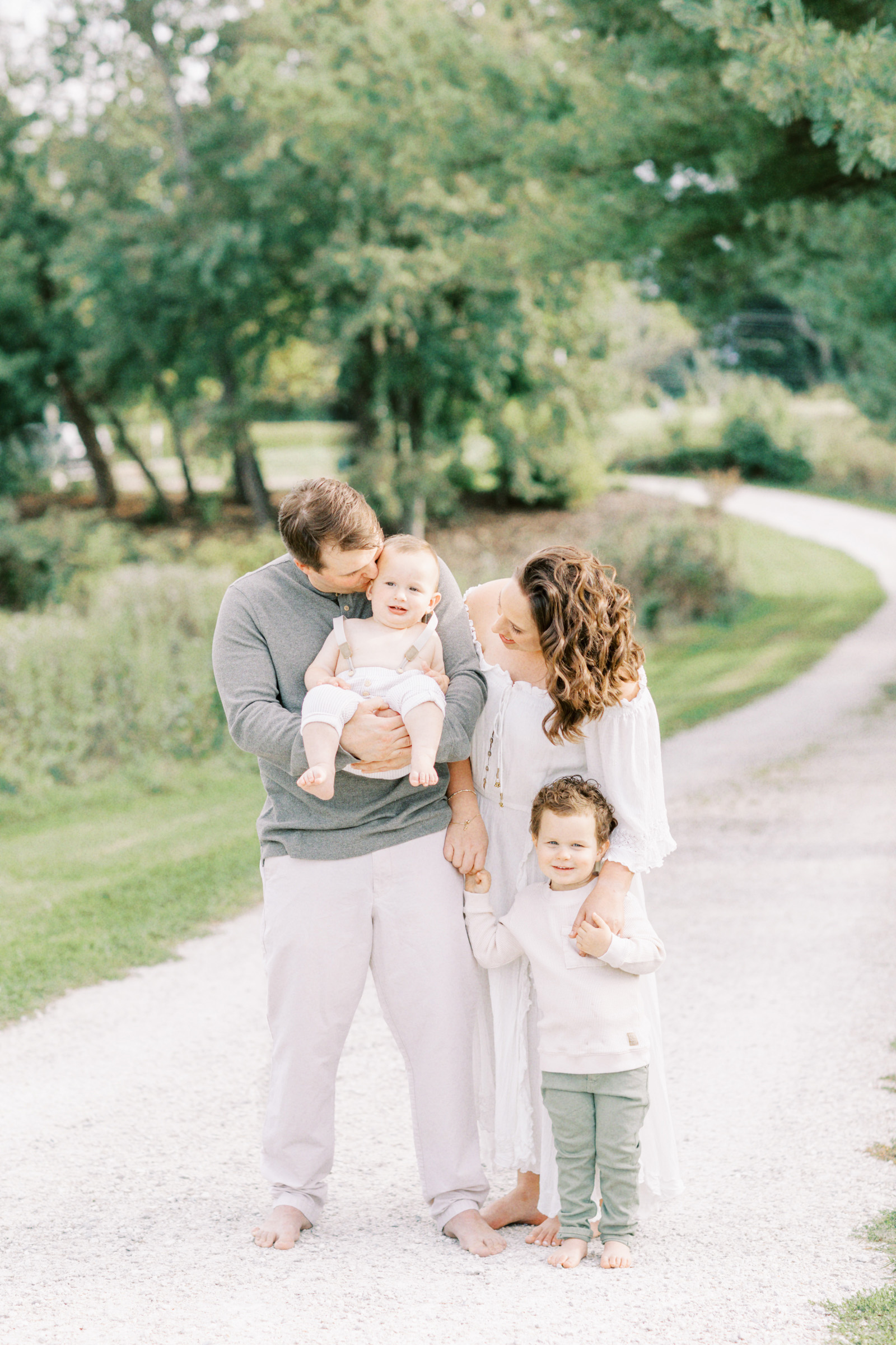 Erin Davison Photography | Broadview Heights Family Photographer, Chagrin Falls Family Photography, Cleveland Family Photographer, Akron Family Photographers, Canton Ohio Family Photographers, Akron family Photographer, Cuyahoga Falls Ohio, field family session, fine art family photos, film family photography