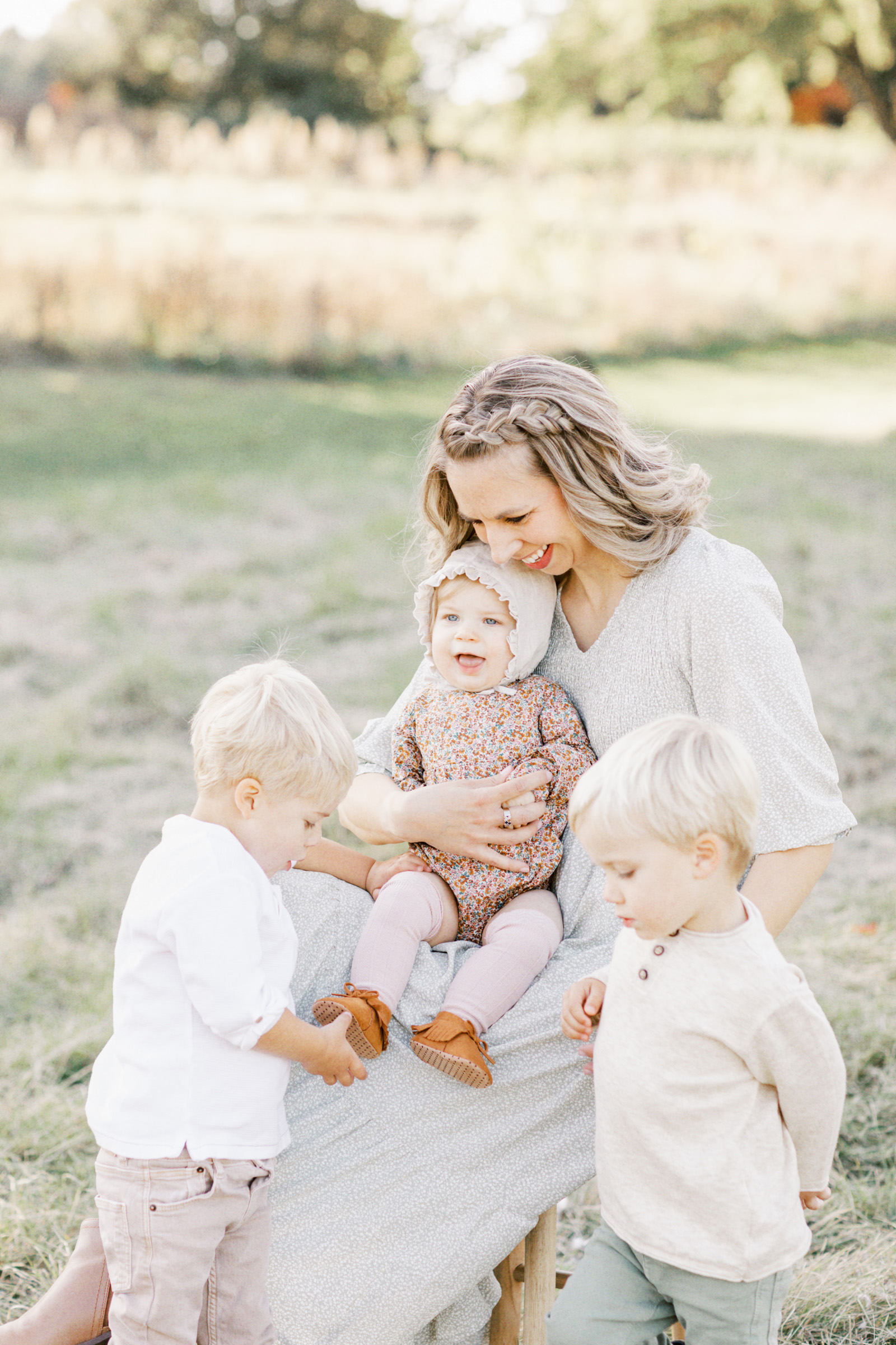 Erin Davison Photography | Chagrin Falls Family Photography, Cleveland Family Photographer, Akron Family Photographers, Canton Ohio Family Photographers, Akron family Photographer, Cuyahoga Falls Ohio, field family session, fine art family photos, film family photography