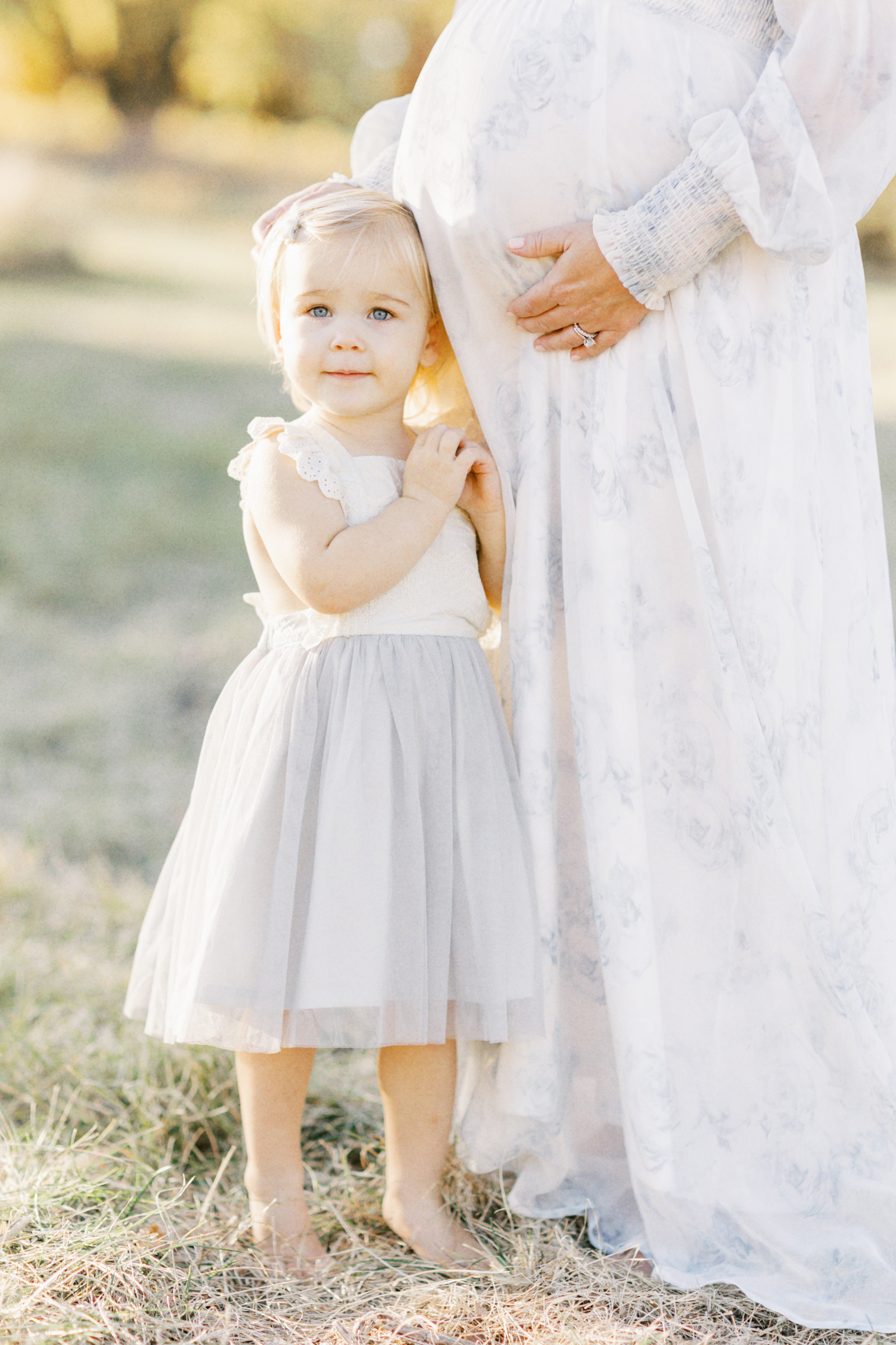 Erin Davison Photography | Chagrin Falls Maternity Photography, Pepper Pike Newborn Photographer, Chagrin Falls Newborn Photography, Cleveland Newborn Photographer, Akron Family Photographers, Canton Ohio Newborn Photographers, Akron Newborn Photographer, Cuyahoga Falls Ohio, studio maternity session, fine art maternity photos, film maternity photography