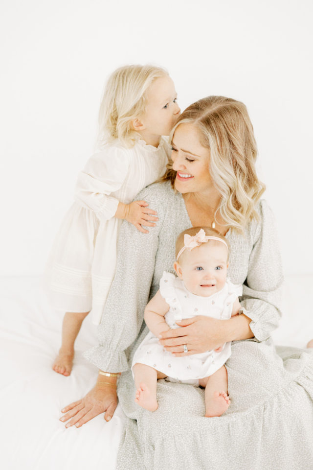 Erin Davison Photography | Shaker Heights Baby Photographer, Pepper Pike Newborn Photographer, Chagrin Falls Newborn Photography, Cleveland Newborn Photographer, Akron Family Photographers, Canton Ohio Newborn Photographers, Akron Newborn Photographer, Cuyahoga Falls Ohio, studio family session, fine art baby photos, film baby photography