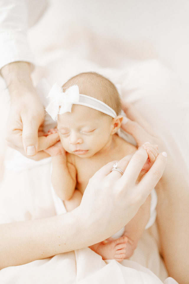 Erin Davison Photography | Lakewood Newborn Photographer, Pepper Pike Newborn Photographer, Hudson Ohio Newborn Photographer, Cleveland Newborn Photographer, Akron Family Photographers, Canton Ohio Newborn Photographers, Akron Newborn Photographer, Cuyahoga Falls Ohio, Chagrin Falls, studio newborn session, fine art newborn photos, film newborn photography