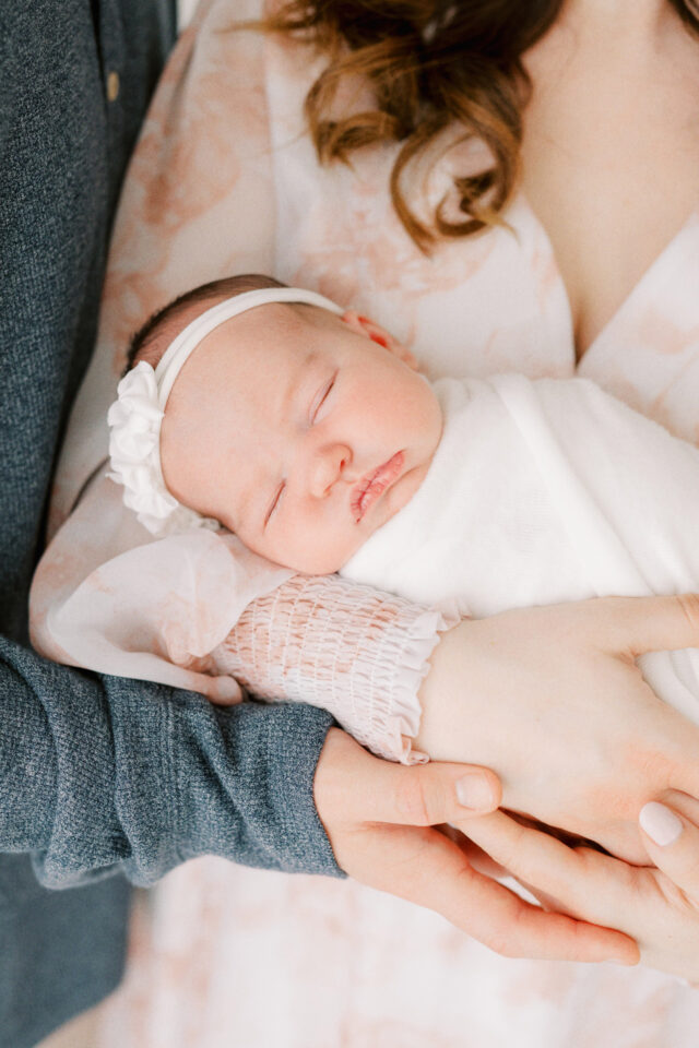 Erin Davison Photography | Cuyahoga Falls Newborn Photographer, Pepper Pike Newborn Photographer, Hudson Ohio Newborn Photographer, Akron Family Photographers, Canton Ohio Newborn Photographers, Akron Newborn Photographer, Cleveland Newborn Photographer, Chagrin Falls, studio newborn session, fine art newborn photos, film newborn photography